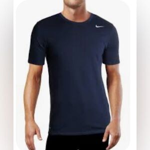 The Nike Tee Dri-Fit Blue Swoosh Logo Men’s Size Medium T-Shirt Ryn Hike Gym